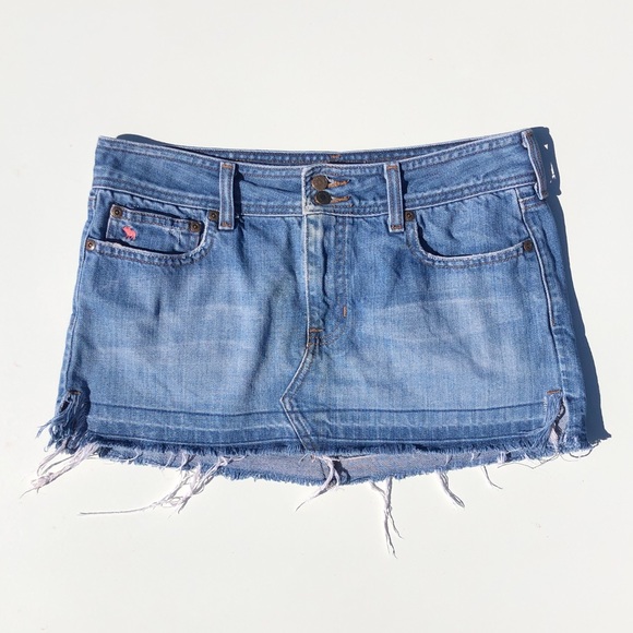 Abercrombie & Fitch Dresses & Skirts - Abercrombie & Fitch vintage mini skirt y2k micro denim frayed hem blue womens 4